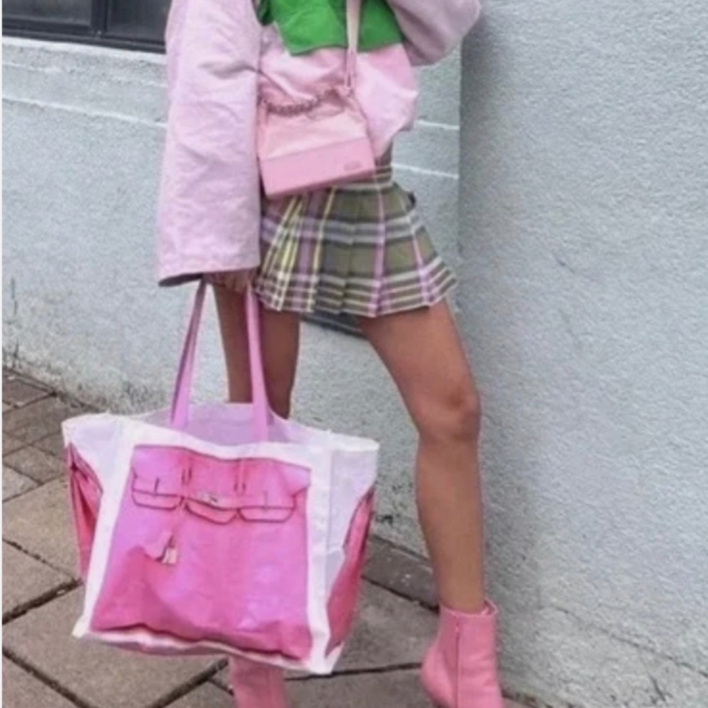 Grocery Bag made from Recycled Plastic Bottles with Novelty Bag Print in Pink